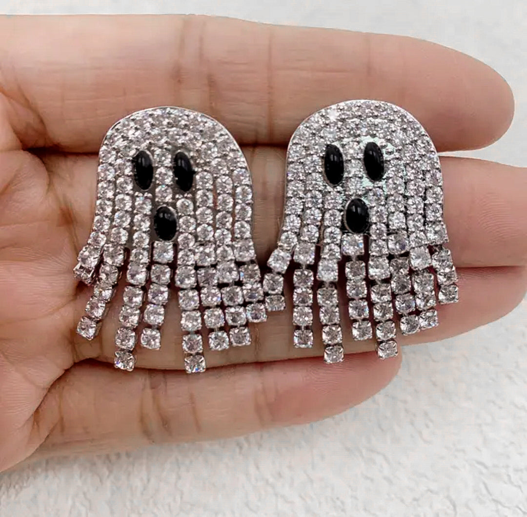 Guinevere, Halloween Ghost Earrings